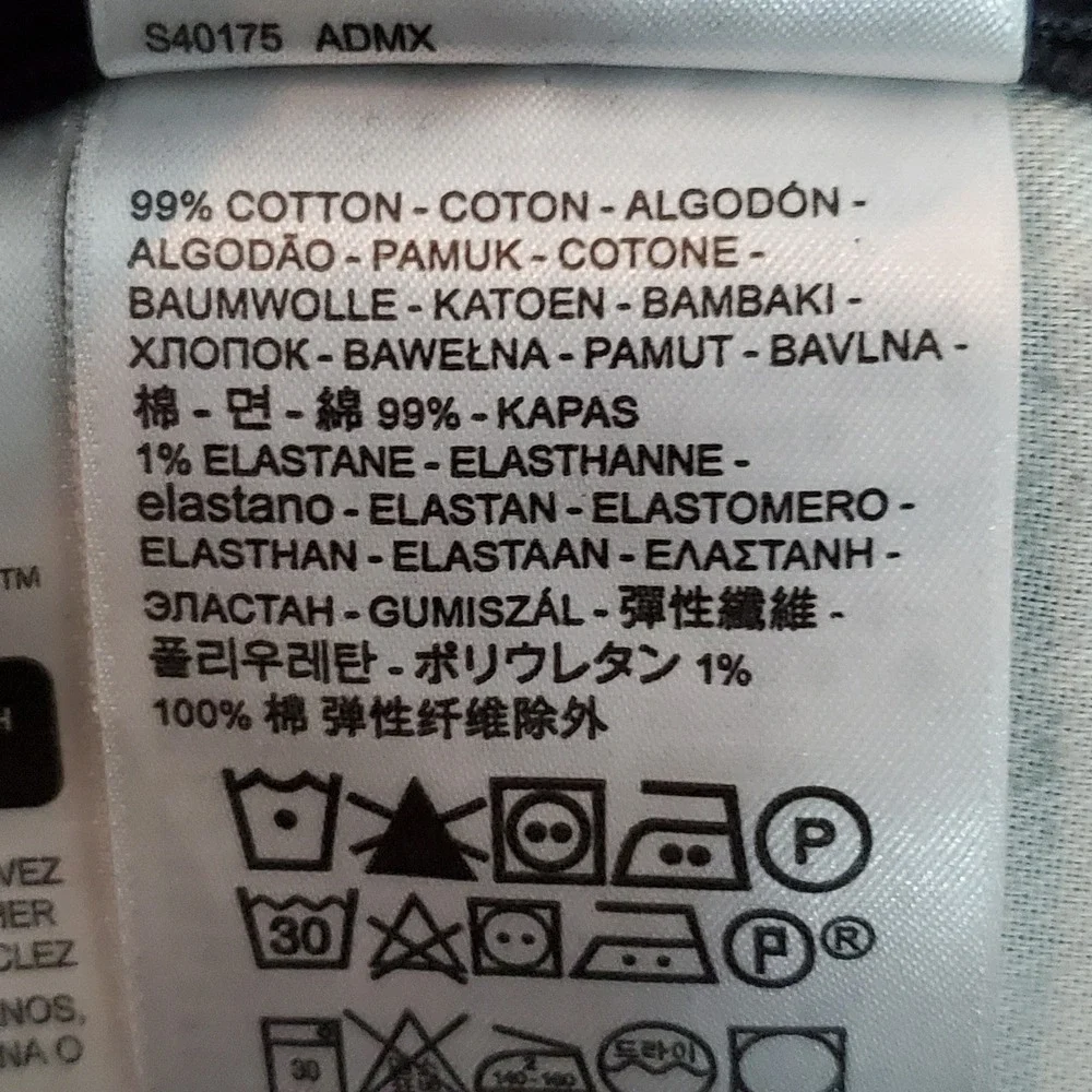 Levis *please carefully